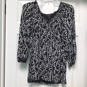 Style & Co blouse size L pleated neck top